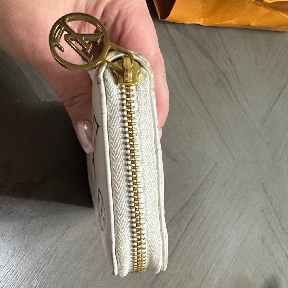 Louis Vuitton Zippy Garden Wallet - Picture 3 of 14